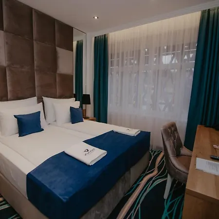 Vertigos Hotel 4*